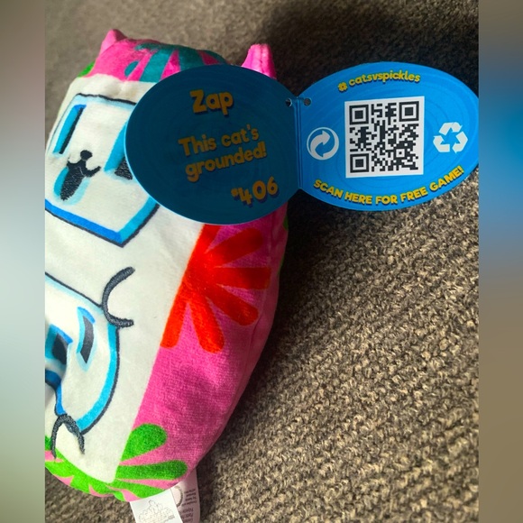 Cats vs Pickles CHONKS - Set of 2 - Cat and Pickle - Picture 2 of 3